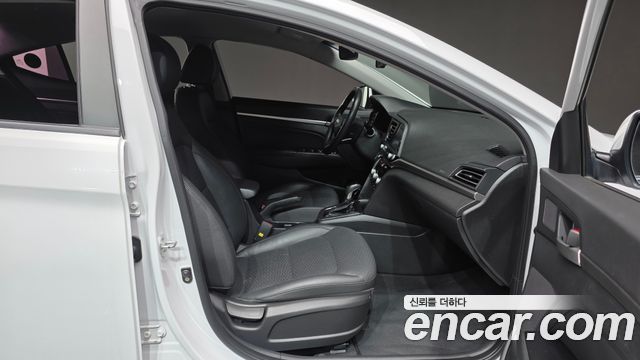 Hyundai Avante (AD) 1.6 LPi Smart(Rental) 2019 — фото 10
