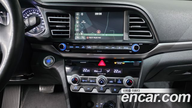 Hyundai Avante (AD) 1.6 LPi Smart(Rental) 2019 — фото 15