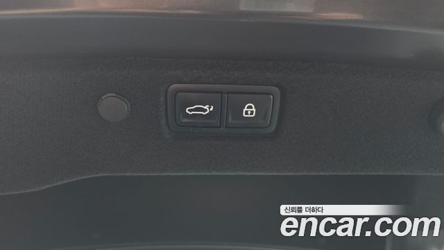 Kia K5 (III) 2.0 Signature 2025 — фото 37