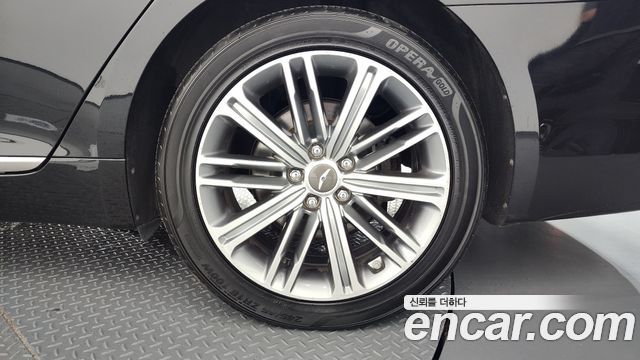Genesis G80 3.3 GDI Luxury 2019 — фото 27