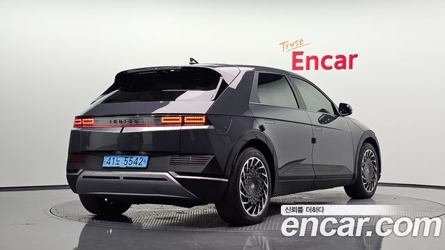 Hyundai Ioniq 5 Long range Commercial Long Range Package 2023 — фото 2
