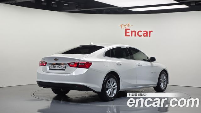 Chevrolet Malibu 1.5 Turbo LT Deluxe 2017 — фото 2