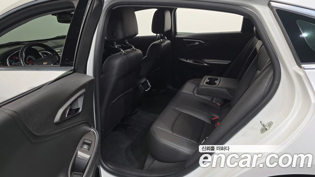 Chevrolet Malibu 1.5 Turbo LT Deluxe 2017 — фото 12