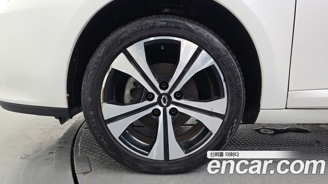 Renault Korea SM3 LE Exclusive BOSEEdition 2012 — фото 5