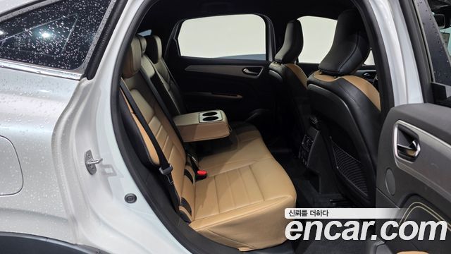 Renault Korea Arkana 1.6 GTe Iconic 2026 — фото 12