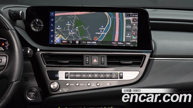 Lexus ES300h (VII) Luxury Plus 2024 — фото 14