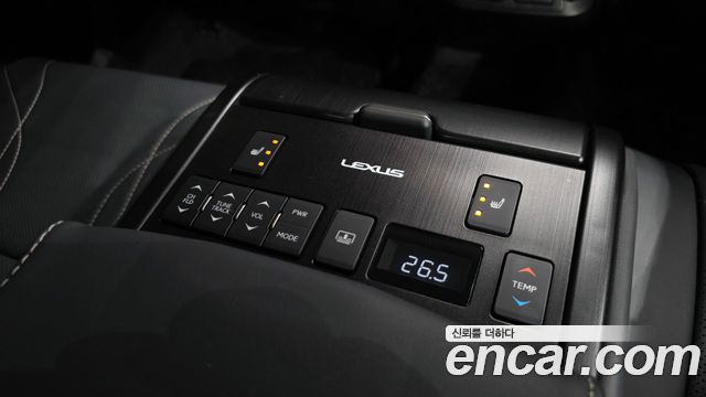 Lexus ES300h (VII) Luxury Plus 2024 — фото 19