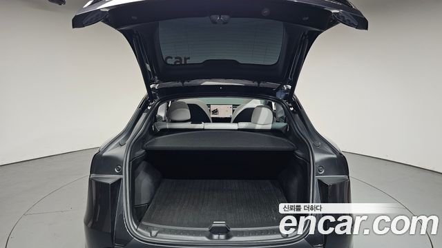 Tesla Model Y Long Range AWD 2025 — фото 42