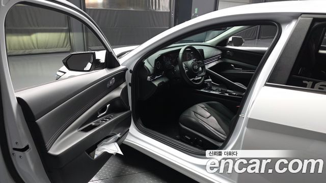 Hyundai Avante (CN7) 1.6 Inspiration 2024 — фото 10