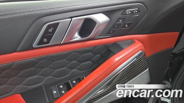BMW X6M (G06) 4.4 Competition 2021 — фото 24