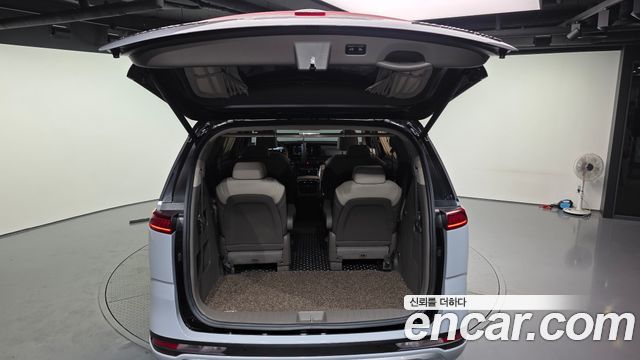 Kia Carnival (IV) Diesel 9-Seater Hi-Limousine Signature 2021 — фото 20