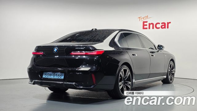 BMW i7 (G70) xDrive 60 M sport 2024 — фото 2