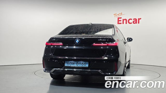 BMW i7 (G70) xDrive 60 M sport 2024 — фото 4