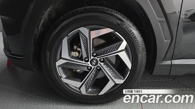 Hyundai Tucson (NX4) Gasoline 1.6 Turbo 4WD Inspiration 2021 — фото 5