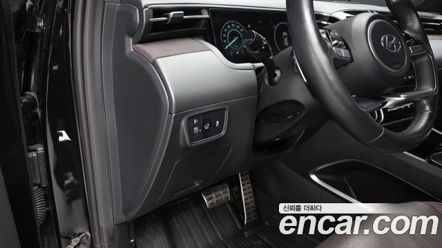 Hyundai Tucson (NX4) Gasoline 1.6 Turbo 4WD Inspiration 2021 — фото 13