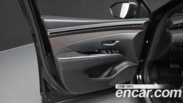 Hyundai Tucson (NX4) Gasoline 1.6 Turbo 4WD Inspiration 2021 — фото 24