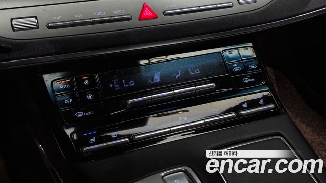 Hyundai Grandeur (IG) 3.0 LPi Rent Car Premium 2022 — фото 18