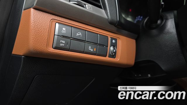 KG Mobility (SsangYong) Rexton Sports Diesel 2.2 4WD Noblesse 2019 — фото 17