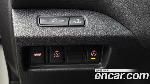 Nissan Altima 2.5 Tech L33 2017 — фото 13