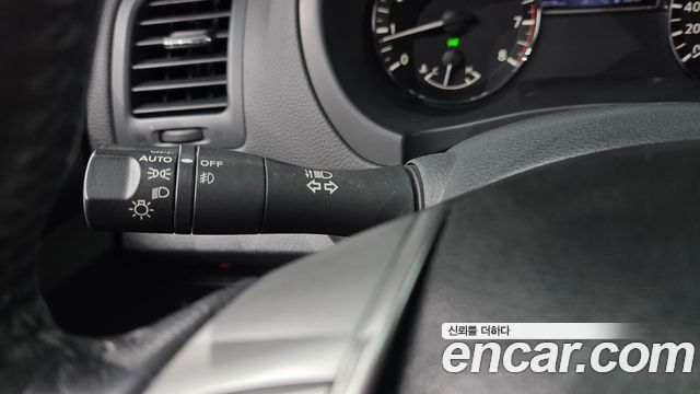 Nissan Altima 2.5 Tech L33 2017 — фото 14