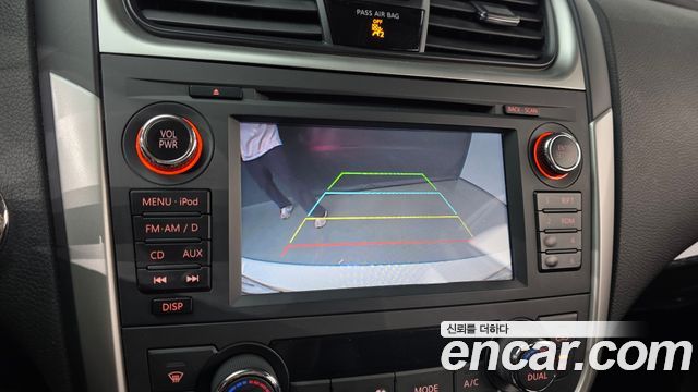 Nissan Altima 2.5 Tech L33 2017 — фото 17
