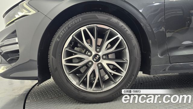Kia K5 (III) 2.0 Prestige 2020 — фото 5