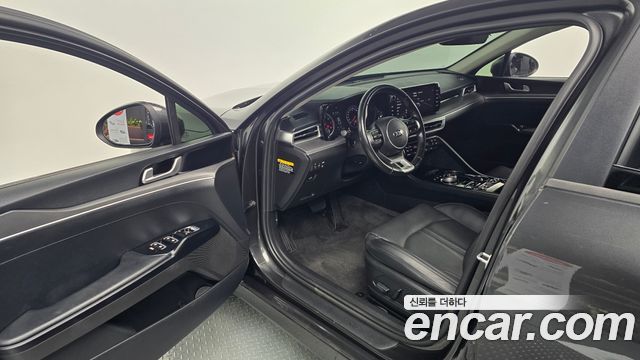 Kia K5 (III) 2.0 Prestige 2020 — фото 11