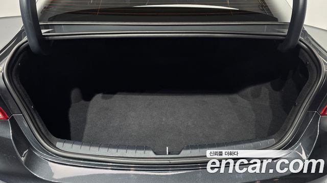 Kia K5 (III) 2.0 Prestige 2020 — фото 18