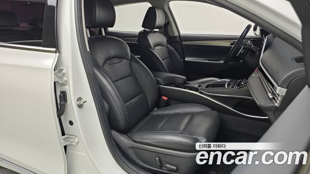 Hyundai Grandeur (IG) 2.5 Premium Choice 2020 — фото 11