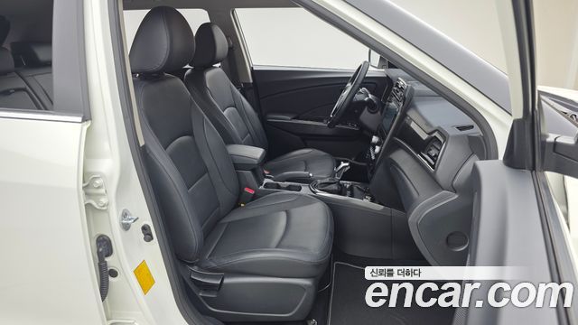 KG Mobility (SsangYong) Very New Tivoli Gasoline 1.5 2WD V3 Special 2021 — фото 11