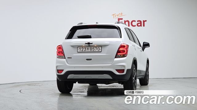 Chevrolet Trax 1.4 Red Line LT Core 2020 — фото 4