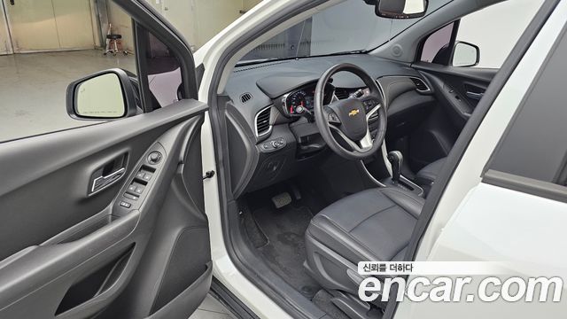 Chevrolet Trax 1.4 Red Line LT Core 2020 — фото 10