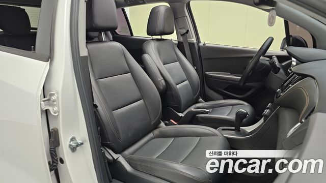 Chevrolet Trax 1.4 Red Line LT Core 2020 — фото 11