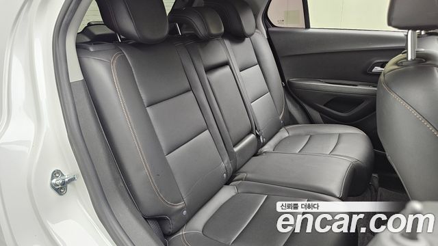 Chevrolet Trax 1.4 Red Line LT Core 2020 — фото 12