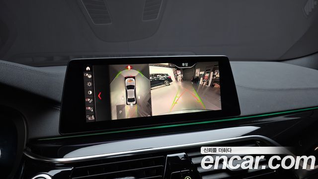 BMW 5 Series (G30) 530i xDrive M Sport Package Plus 2019 — фото 16