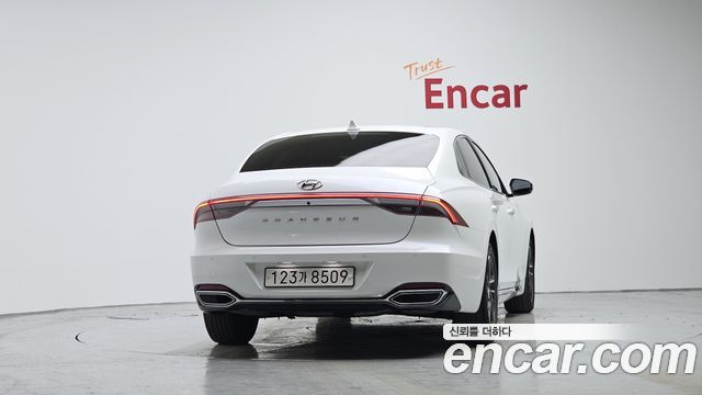 Hyundai Grandeur (IG) 2.5 Premium Choice 2020 — фото 4