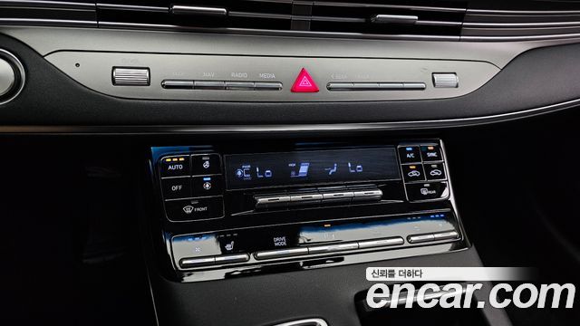 Hyundai Grandeur (IG) 2.5 Premium Choice 2020 — фото 16