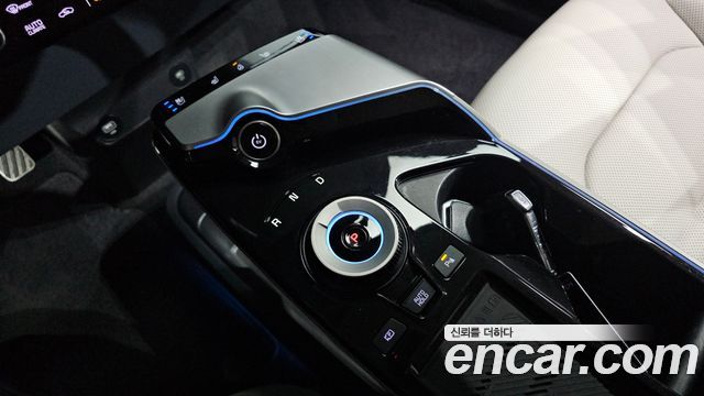 Kia EV6 Long Range Earth 2023 — фото 9