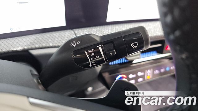 Kia EV6 Long Range Earth 2023 — фото 15