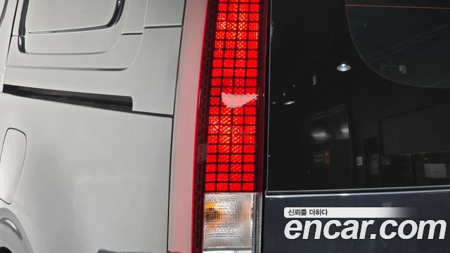 Hyundai Staria Cargo 3-Seater Smart 2025 — фото 22