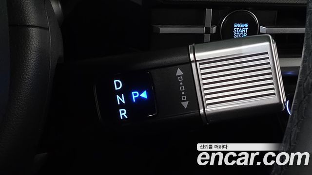 Hyundai Santa Fe (MX5) Gasoline 2.5T 2WD Prestige 2024 — фото 9