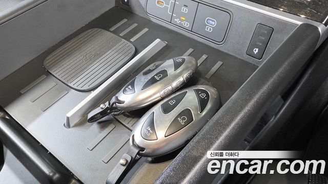 Hyundai Santa Fe (MX5) Gasoline 2.5T 2WD Prestige 2024 — фото 16