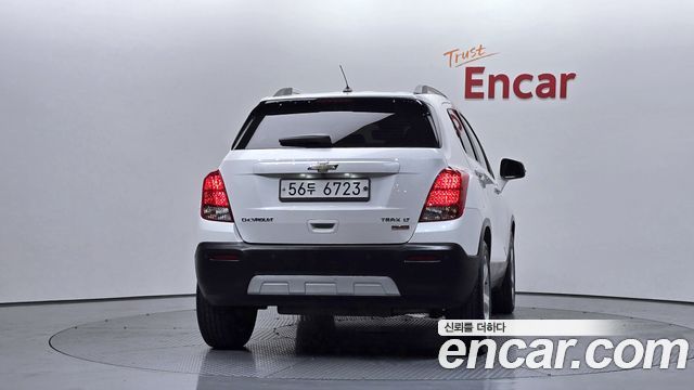 Chevrolet Trax 1.4 LT Leather Package 2015 — фото 4