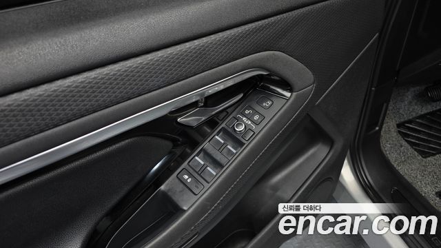 Land Rover Range Rover Evoque (II) D150 S 2020 — фото 24