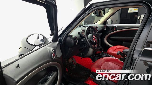 MINI Cooper D Countryman Standard 1st 2014 — фото 10