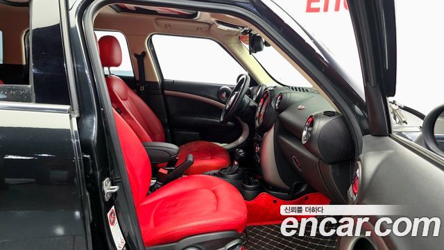 MINI Cooper D Countryman Standard 1st 2014 — фото 12
