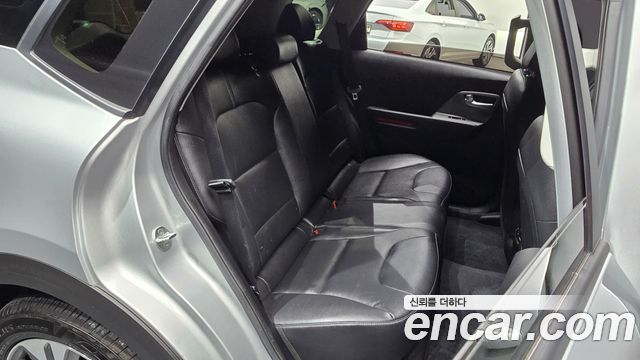 Kia Niro Plus Air 2023 — фото 11