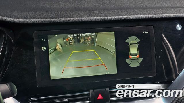 Kia Niro Plus Air 2023 — фото 17