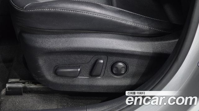Kia Niro Plus Air 2023 — фото 20