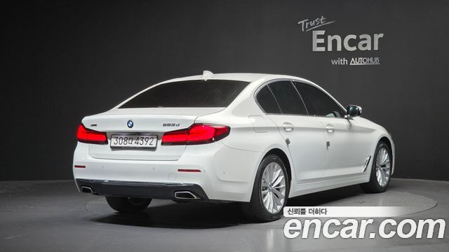 BMW 5 Series (G30) 523d xDrive Luxury 2021 — фото 2